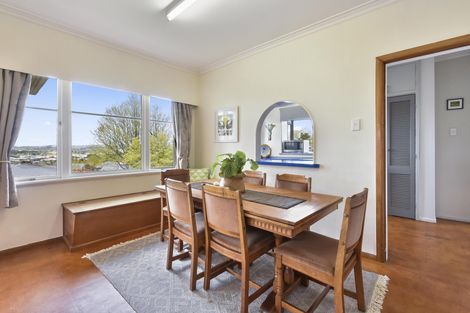 Photo of property in 16 Bilkey Avenue, Pukekohe, 2120