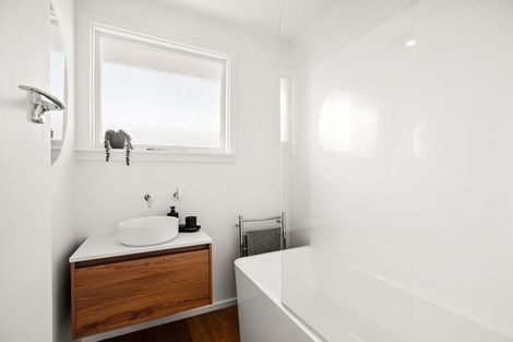 Photo of property in 42 Wales Street, Halswell, Christchurch, 8025