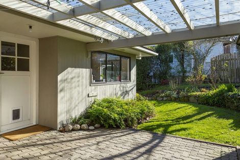 Photo of property in 2/10 Te Hepera Street, Waipahihi, Taupo, 3330