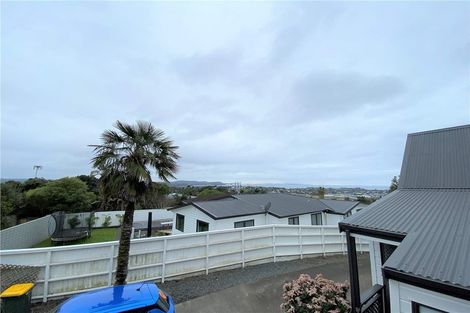 Photo of property in 8 Panorama Court, Red Beach, 0932