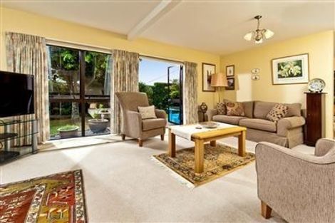 Photo of property in 2/14 Aramoana Avenue, Devonport, Auckland, 0624