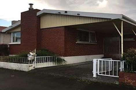Photo of property in 56 Howe Street, North Dunedin, Dunedin, 9016