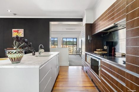 Photo of property in Augusta Apartments, 27/254 Willis Street, Te Aro, Wellington, 6011