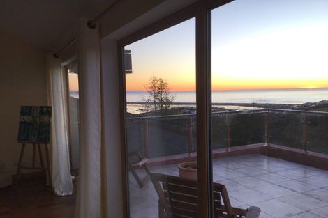 Photo of property in 7 Craigieburn Lane, Mount Pleasant, Christchurch, 8081