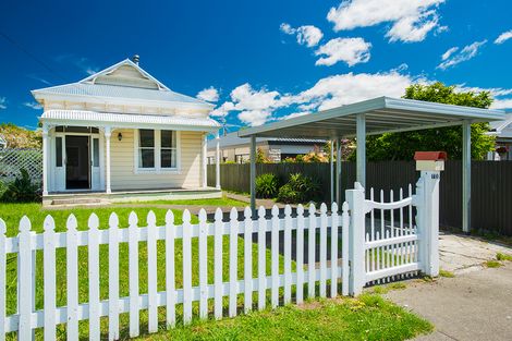 Photo of property in 100 Ormond Road, Whataupoko, Gisborne, 4010