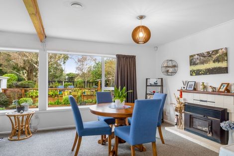 Photo of property in 42 Waratah Street, Avondale, Christchurch, 8061