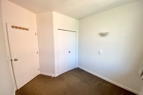 Photo of property in Terrace Tower Apartments, 3e/126 The Terrace, Wellington Central, Wellington, 6011