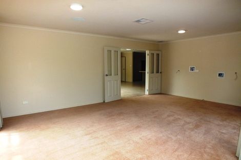 Photo of property in 29 Seamount Drive, Red Beach, 0932