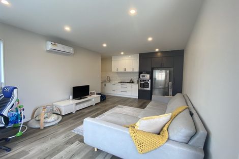 Photo of property in 11 Raymond Grace Avenue, Huapai, Kumeu, 0810