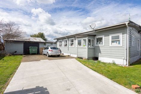 Photo of property in 13 Waterloo Street, Dannevirke, 4930