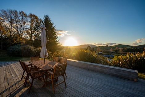 Photo of property in 11 Dalmore Way, Acacia Bay, Taupo, 3385