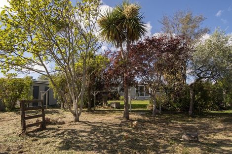 Photo of property in 27 Roseness Street, Palmerston, 9430