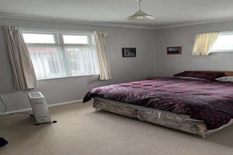 Photo of property in 27 Stanley Street, Levin, 5510