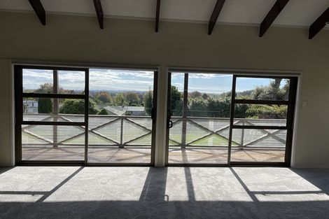 Photo of property in 39 Mack Place, Red Hill, Papakura, 2110