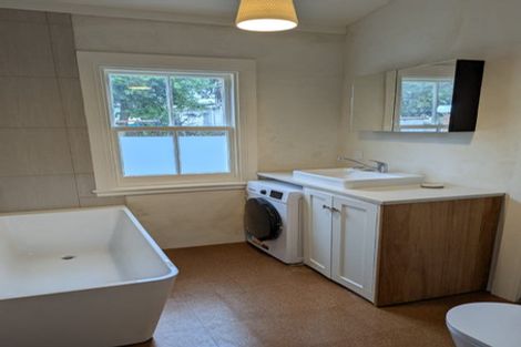 Photo of property in 48 Fitzroy Street, Caversham, Dunedin, 9012