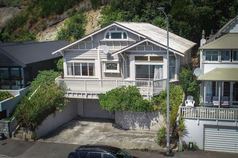 Photo of property in 335 Wakefield Quay, Stepneyville, Nelson, 7010