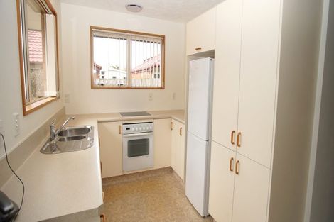 Photo of property in 2/43 Peverel Street, Riccarton, Christchurch, 8041