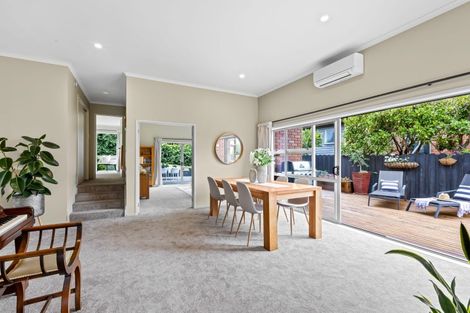 Photo of property in 11 Totara Views Drive, Red Beach, 0932