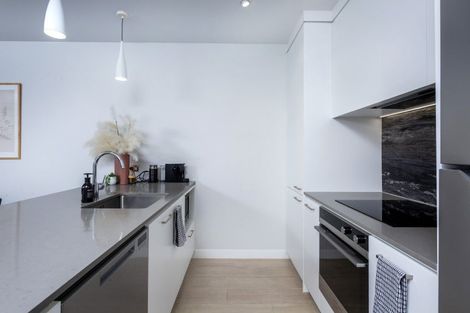 Photo of property in The Victor, 403/4 Bute Road, Browns Bay, Auckland, 0630