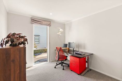 Photo of property in 91 Glidepath Road, Hobsonville, Auckland, 0616