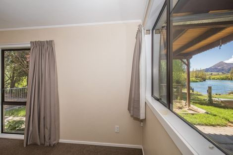 Photo of property in 68 Alison Avenue, Albert Town, Wanaka, 9305
