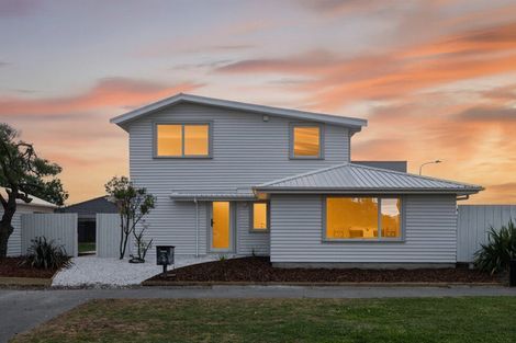 Photo of property in 2 Jellicoe Street, South New Brighton, Christchurch, 8062