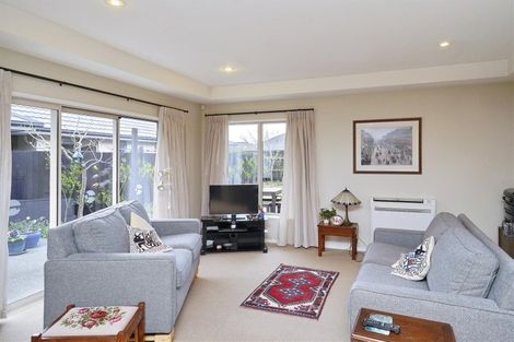 Photo of property in 9 John Campbell Crescent, Hillmorton, Christchurch, 8024