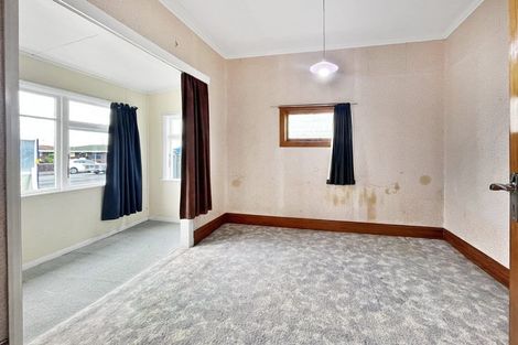 Photo of property in 232 Grey Street, Palmerston North, 4414