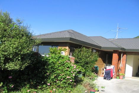 Photo of property in 8 Marjory Close, Broadmeadows, Wellington, 6035