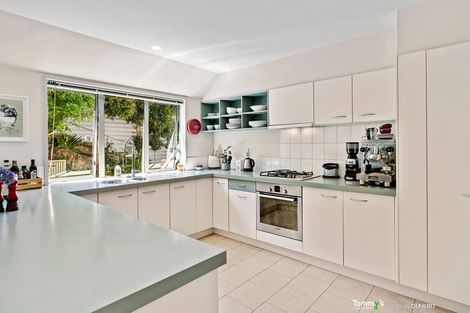 Photo of property in 15a Lower Watt Street, Wadestown, Wellington, 6012