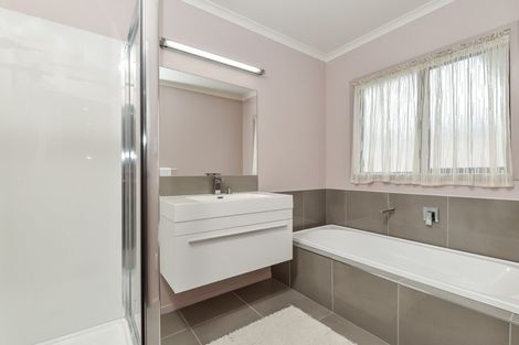 Photo of property in 8a Bolmuir Road, Forest Lake, Hamilton, 3200