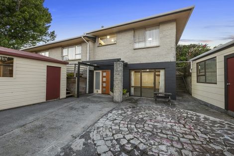 Photo of property in 60 Pembroke Street, Westown, New Plymouth, 4310