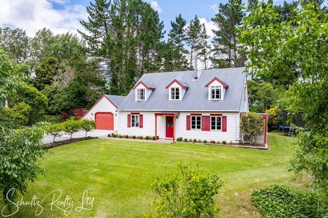 Photo of property in 3251 Paparoa-oakleigh Road, Paparoa, 0571