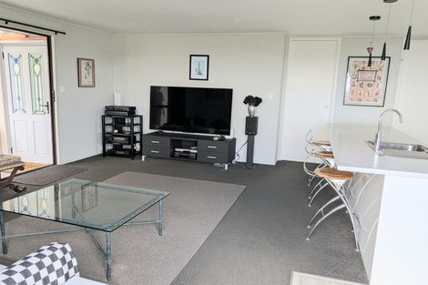 Photo of property in 34b Totara Road, Stanmore Bay, Whangaparaoa, 0932