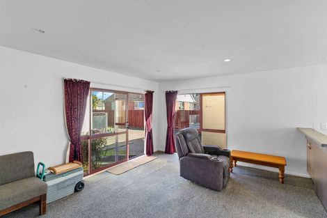 Photo of property in 26 Fenchurch Street, Northcote, Christchurch, 8052