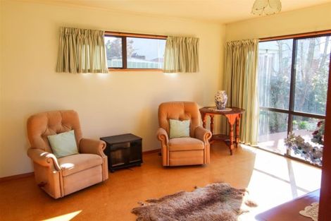 Photo of property in 2/4 Beverley Road, Maori Hill, Timaru, 7910