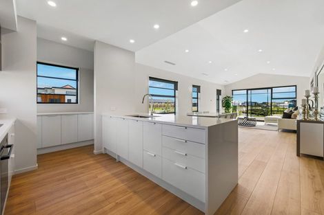 Photo of property in 51 Collier Drive, Halswell, Christchurch, 8025