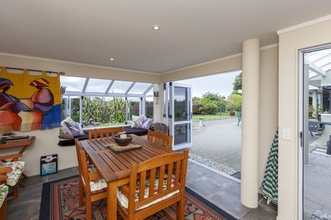 Photo of property in 236 Mazengarb Road, Paraparaumu, 5032