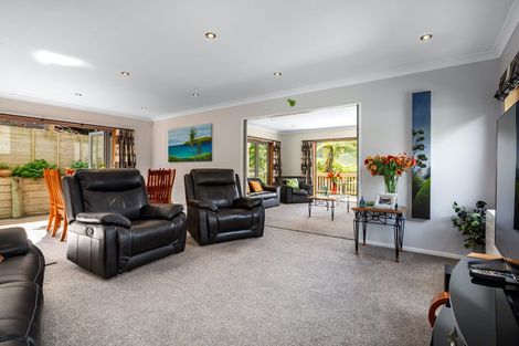 Photo of property in 4 Haunui Road, Pukerua Bay, 5026