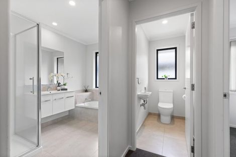 Photo of property in 8 Himalayan Close, Judea, Tauranga, 3110