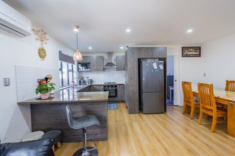 Photo of property in 501c Massey Road, Mangere, Auckland, 2022