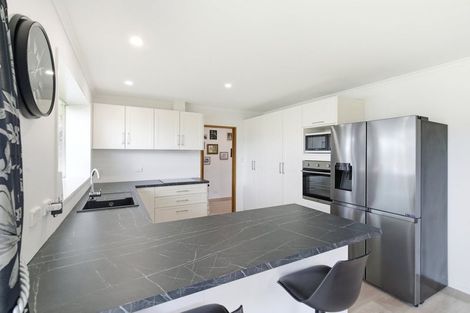 Photo of property in 8 Addison Place, Halswell, Christchurch, 8025