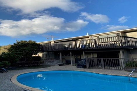 Photo of property in 141 West Harbour Drive, West Harbour, Auckland, 0618
