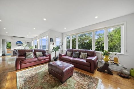 Photo of property in 28 Kowhai Street, Eastbourne, Lower Hutt, 5013