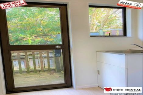 Photo of property in 16 Arde Place, Massey, Auckland, 0614