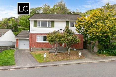 Photo of property in 5b Astor Street, Karori, Wellington, 6012