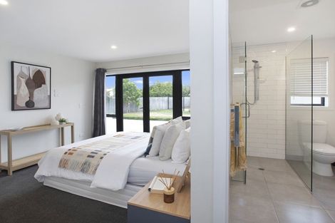 Photo of property in 10 Epping Place, Burnside, Christchurch, 8053