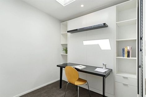 Photo of property in 1036g Colombo Street, St Albans, Christchurch, 8014