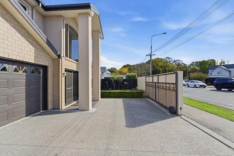Photo of property in 6 Kahu Road, Riccarton, Christchurch, 8041
