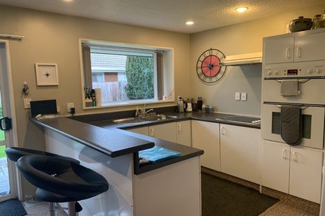 Photo of property in 3/61 Tyrone Street, Belfast, Christchurch, 8051